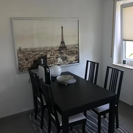 Ganzes In Verkehrsguenstig, Bunsenstr 16, דירה