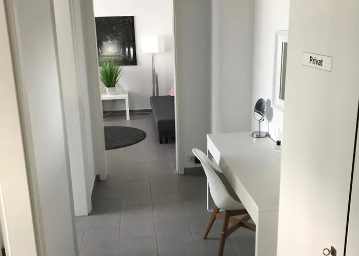 Ganzes In Verkehrsguenstig, Bunsenstr 16, 아파트 *